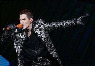 萧敬腾黑社会背景,从黑社会背景到音乐巨星的逆袭之路