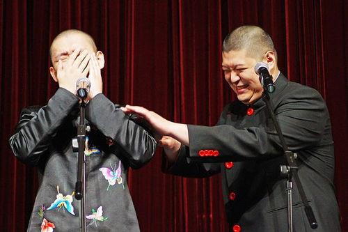 怎么表演网红四少,打造吸睛舞台魅力